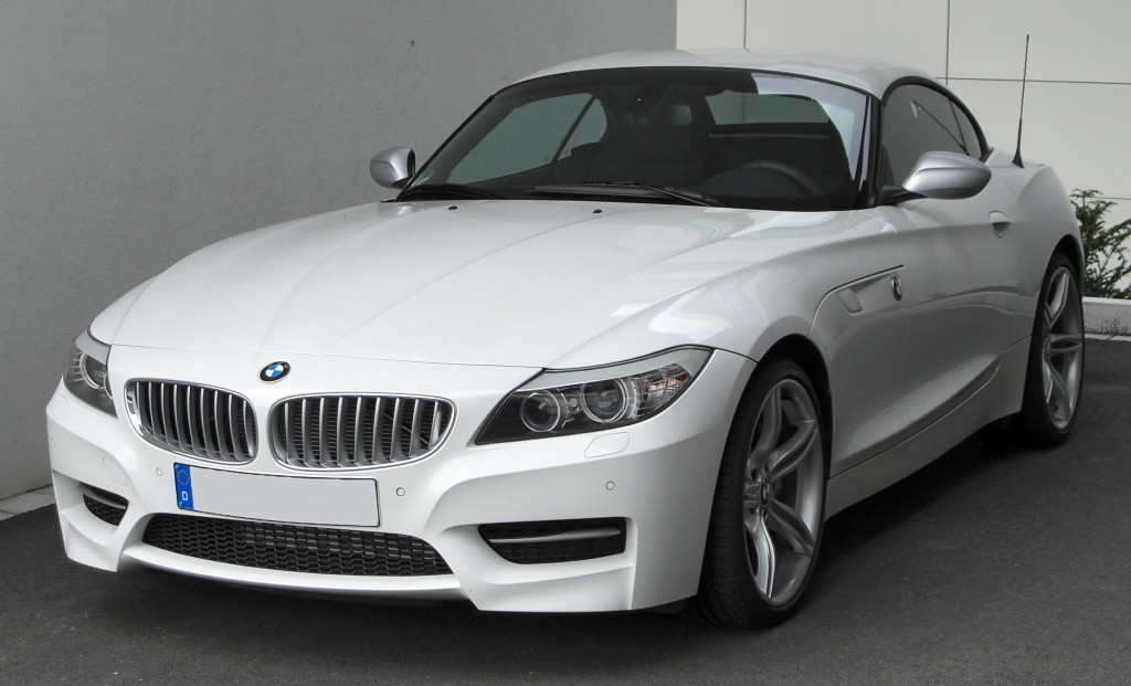 BMW_Z4_II_sDrive35is_M_Sportpaket_front_20100515